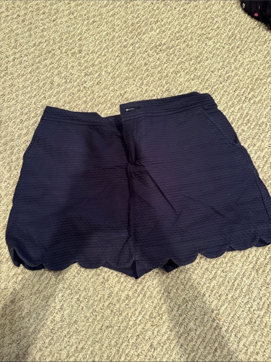 Lilly Pulitzer Pants - Lilly Pulitzer Navy Scalloped Hem Skort